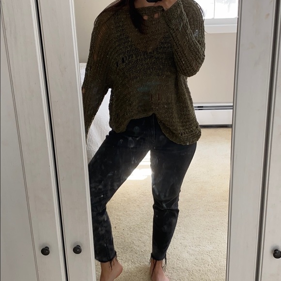 Knit Army Green Sweater - Picture 2 of 2